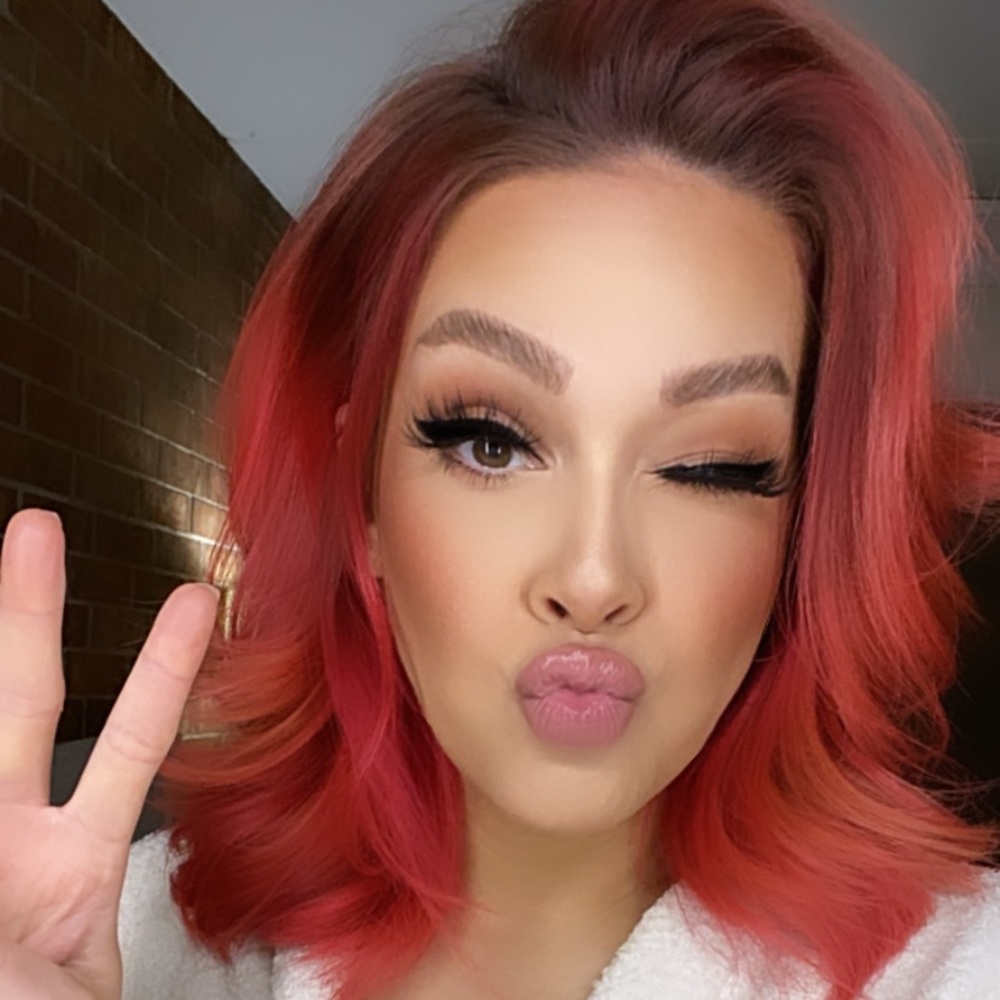 Meet your Posher, Meli